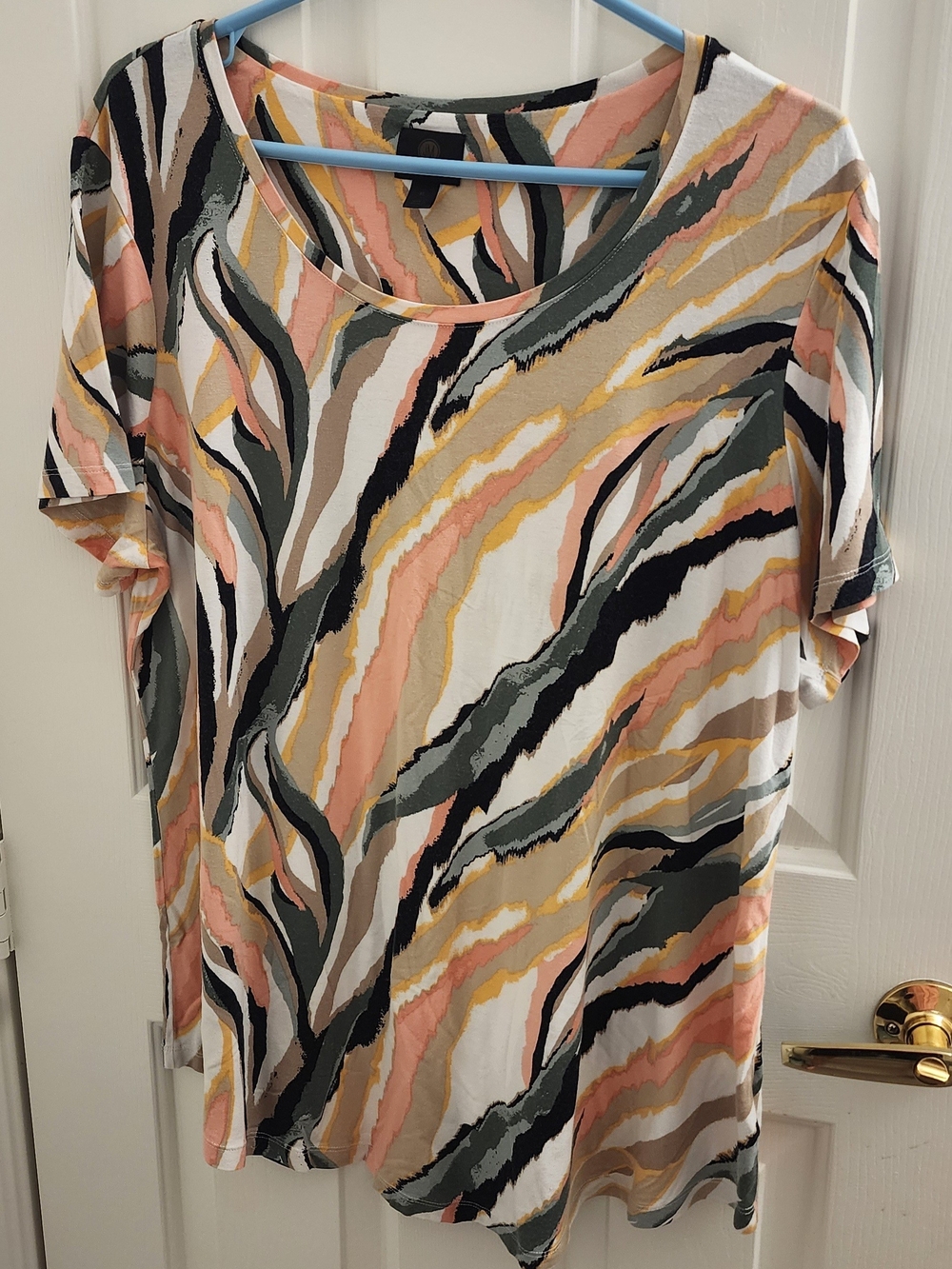 JM Collection Short-Sleeve Scoop Neck Top in Multi-Color Wave Print